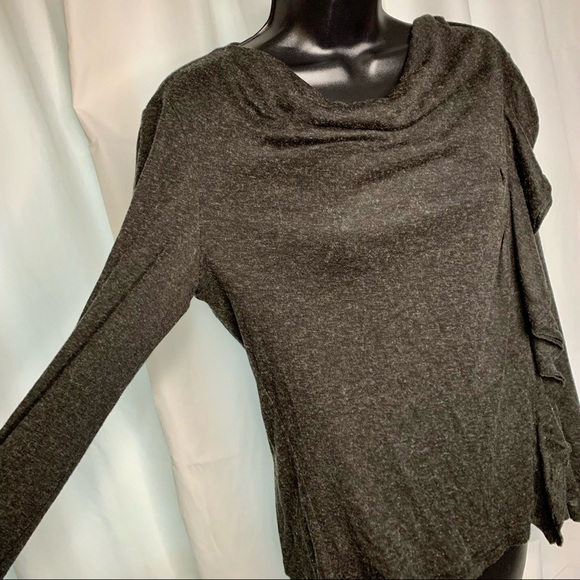 Program Soft Ruffle Sweater Top - Picture 4 of 8